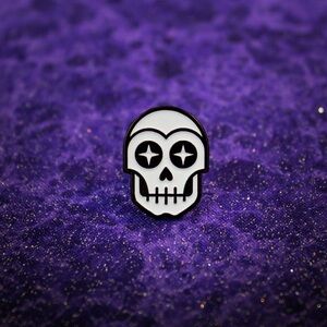 Glow-in-the-Dark Starry Skull Lapel Pin | Unique Soft Enamel Design | Brand New